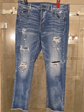 American Eagle Outfitters Distressed Blue Ripped Jeans